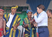 Bupati Ratu Wulla Serahkan Bantuan Alsintan Kepada Kelompok Tani di Desa Waimangura 55 Bupati Ratu Wulla Serahkan Bantuan Alsintan Kepada Kelompok Tani di Desa Waimangura