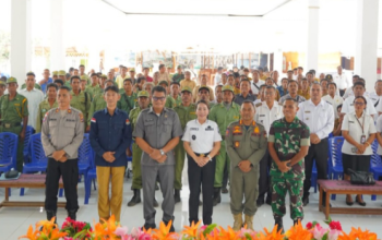 Bupati Ratu Wulla: Pemerintah Berupaya Meningkatkan Kualitas Satlinmas 5 20251022 132855